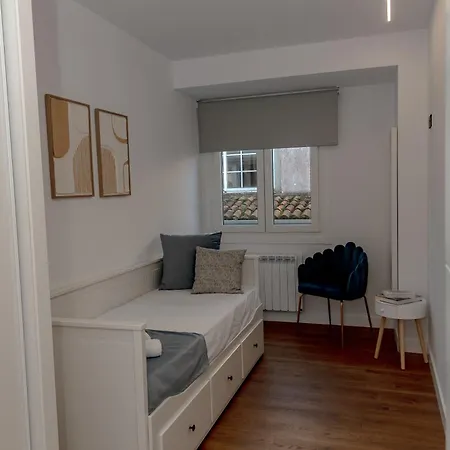 Turiscapital Plaza De Baltar Apartment *